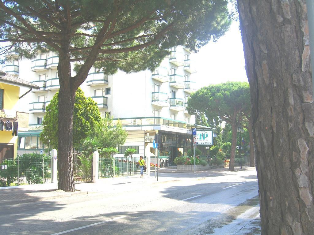 Hotel New Tiffany'S Park à Jesolo Extérieur photo