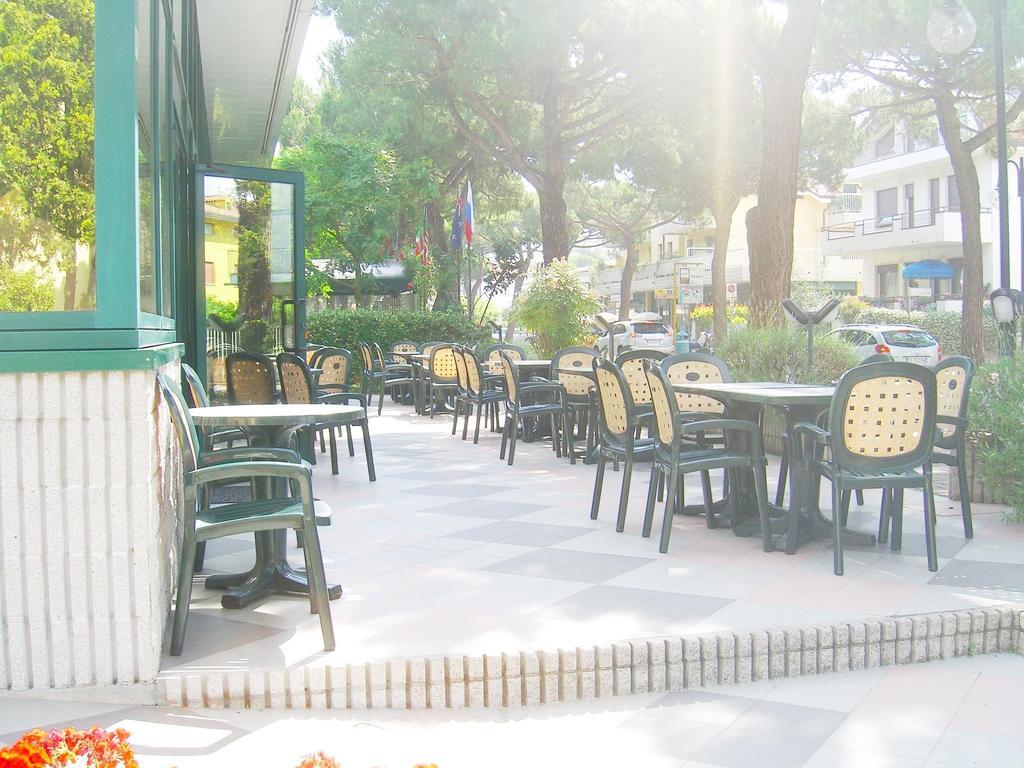 Hotel New Tiffany'S Park à Jesolo Extérieur photo